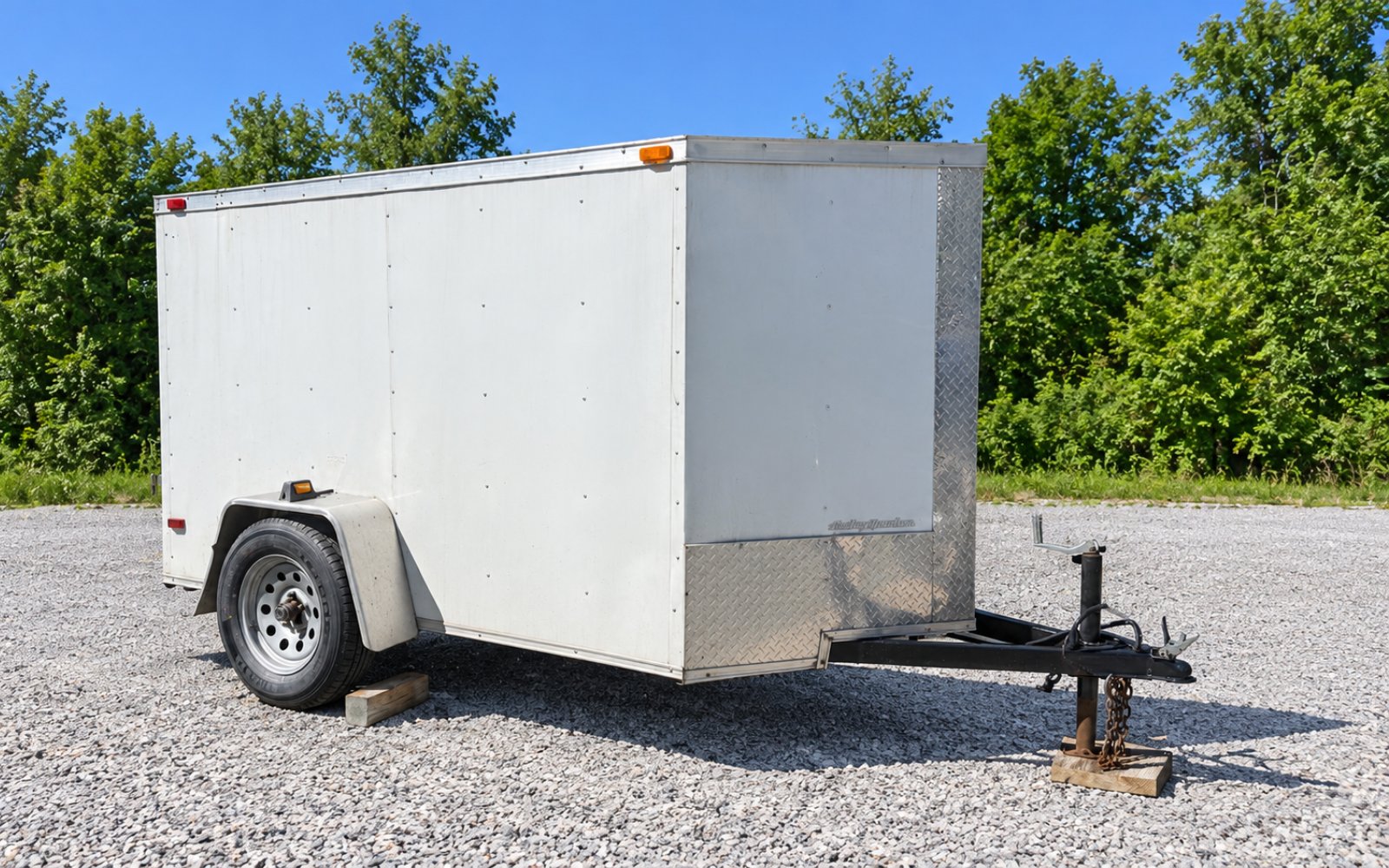 5'x8' Enclosed Trailer 