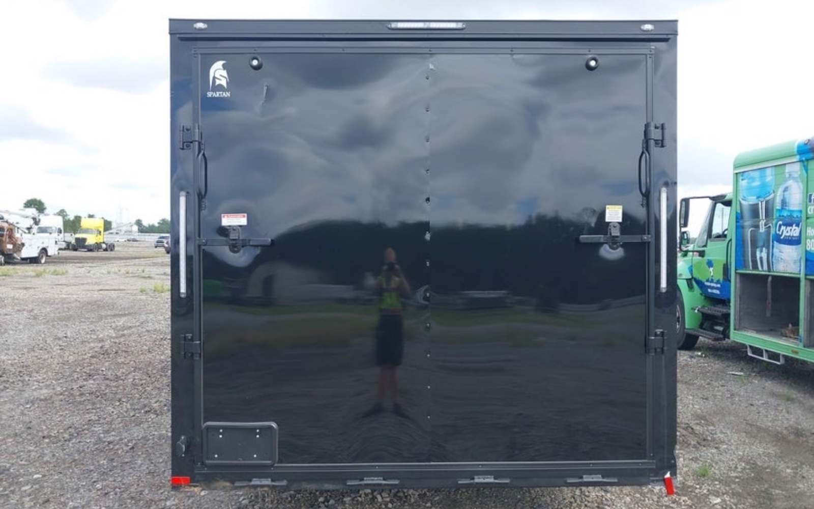 20 foot enclosed trailer with drop down door in Schwenksville, PA