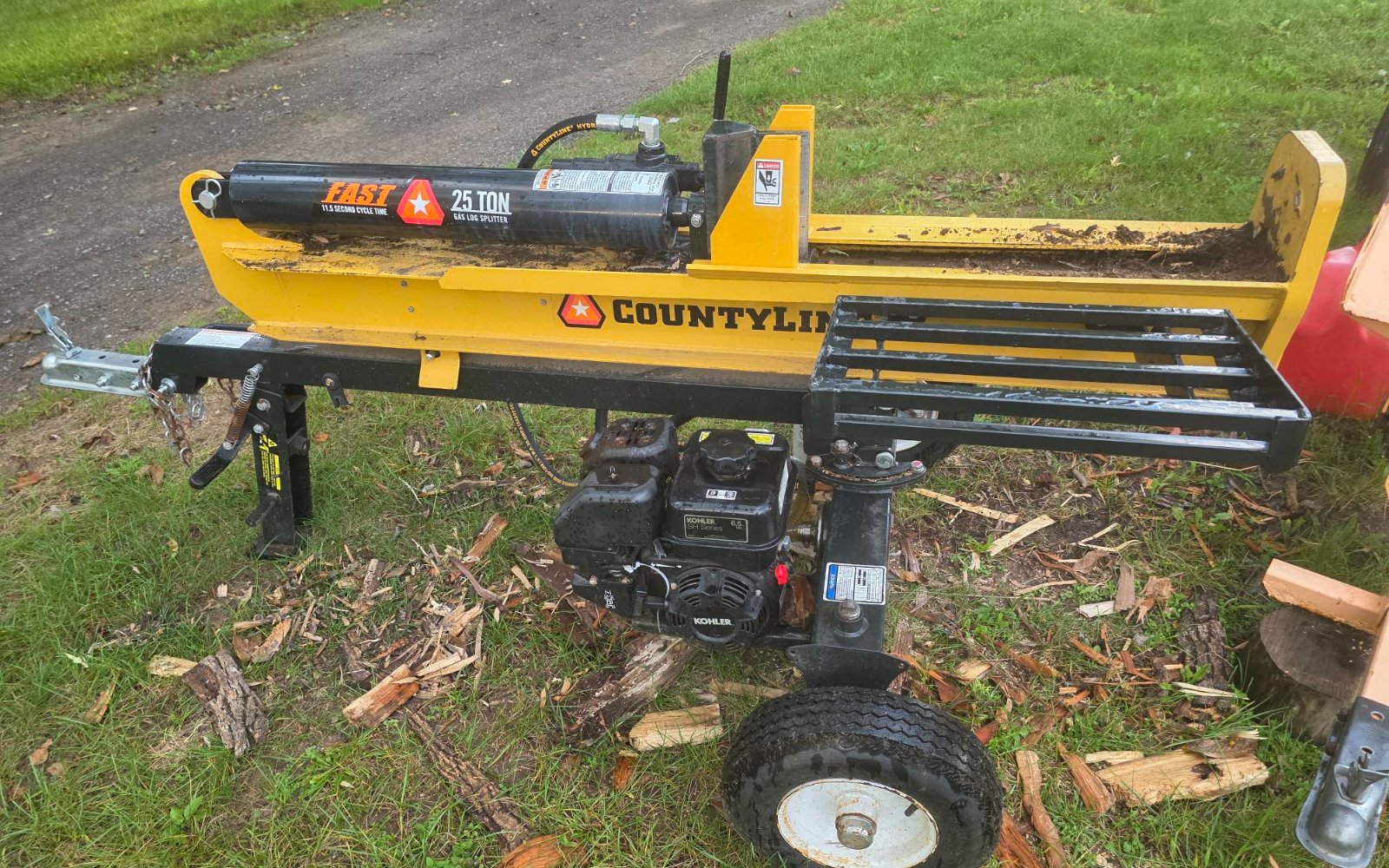25 ton log splitter rental in Webster, NY