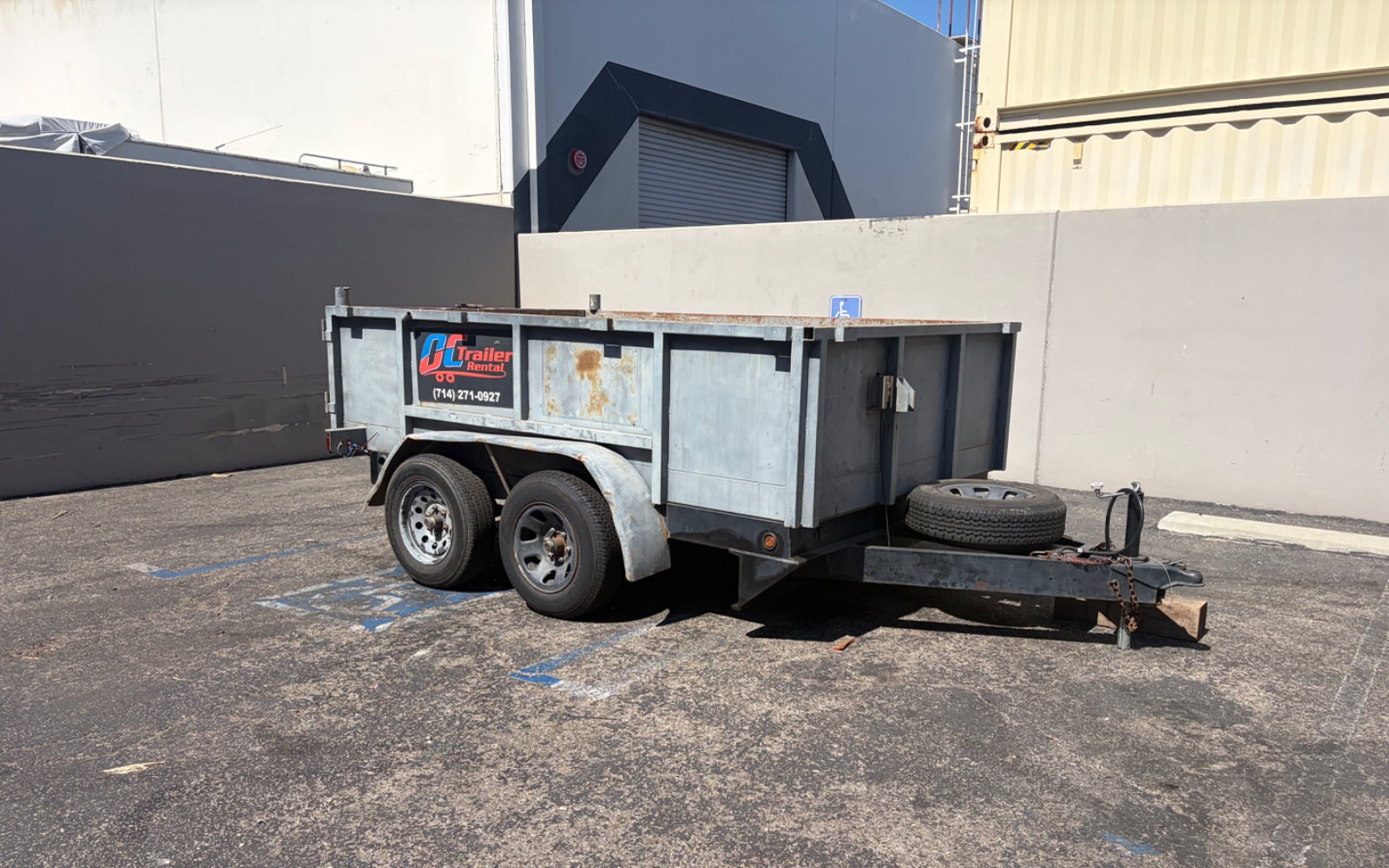 10ft hydraulic dump trailer side view, OC Trailer Rental Anaheim