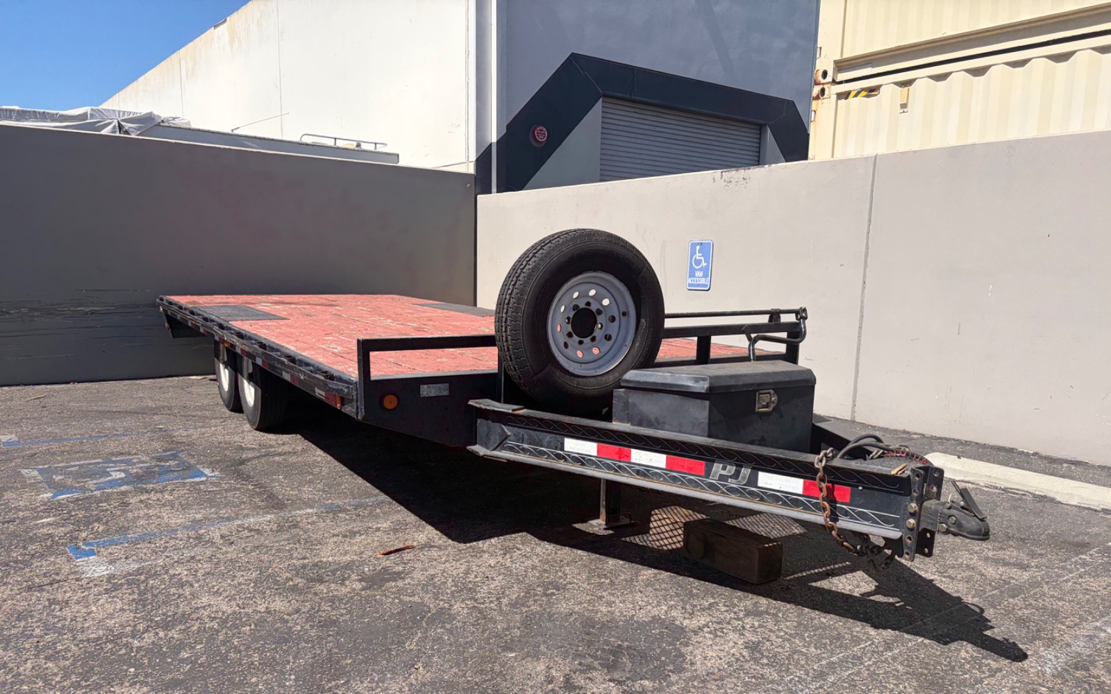 20ft deck over trailer rear view with pull out ramps, OC Trailer Rental Anaheim