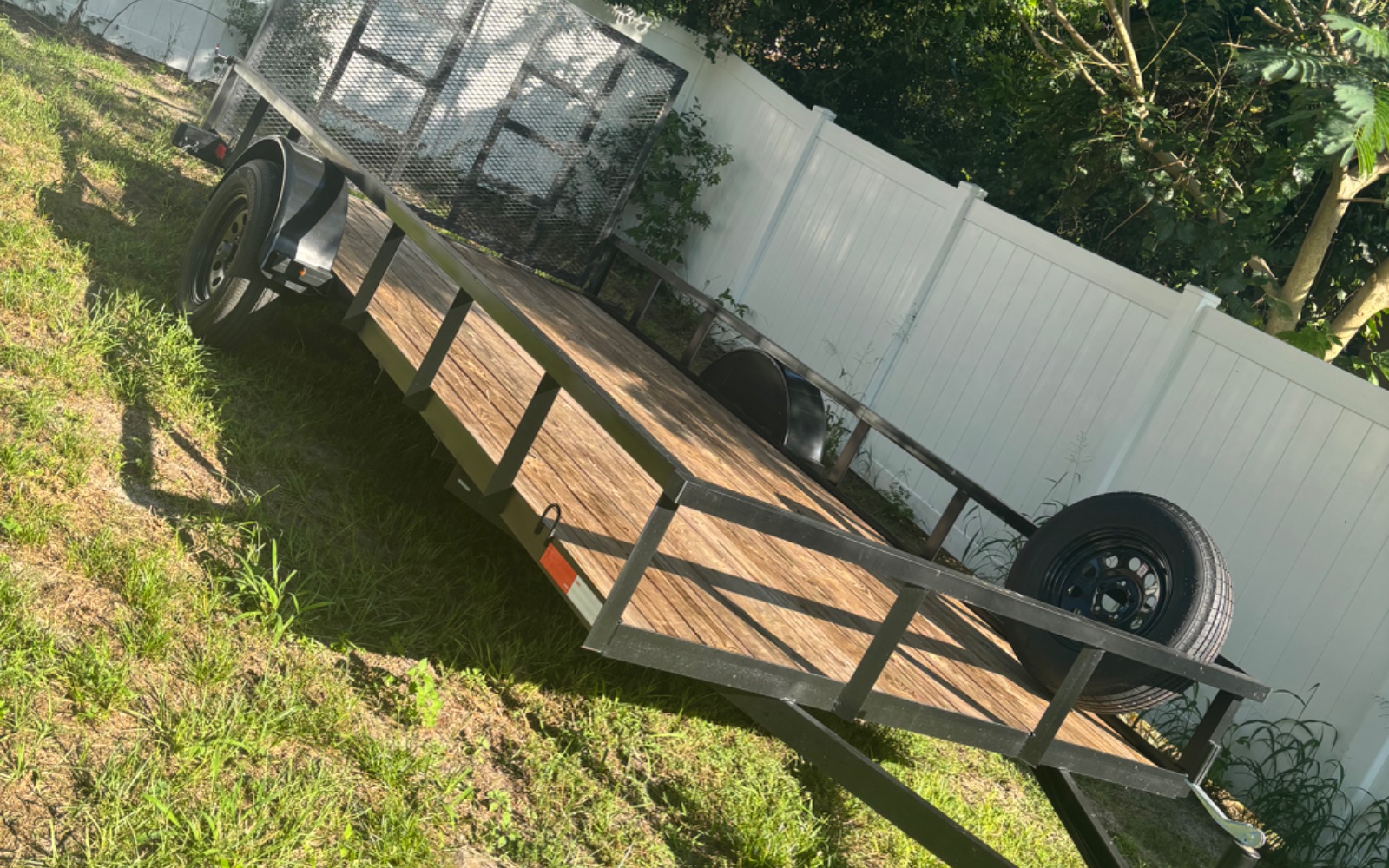 6.5x14 utility trailer rental with built-in ramps in Deltona, FL